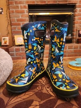 Little Kids Bog Boots Waterproof Rain Boots in Blue & Yellow Little Kid Size 12